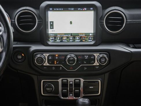 Used 2018 Jeep Wrangler Unlimited Sahara w/ Dual Top Group image 23