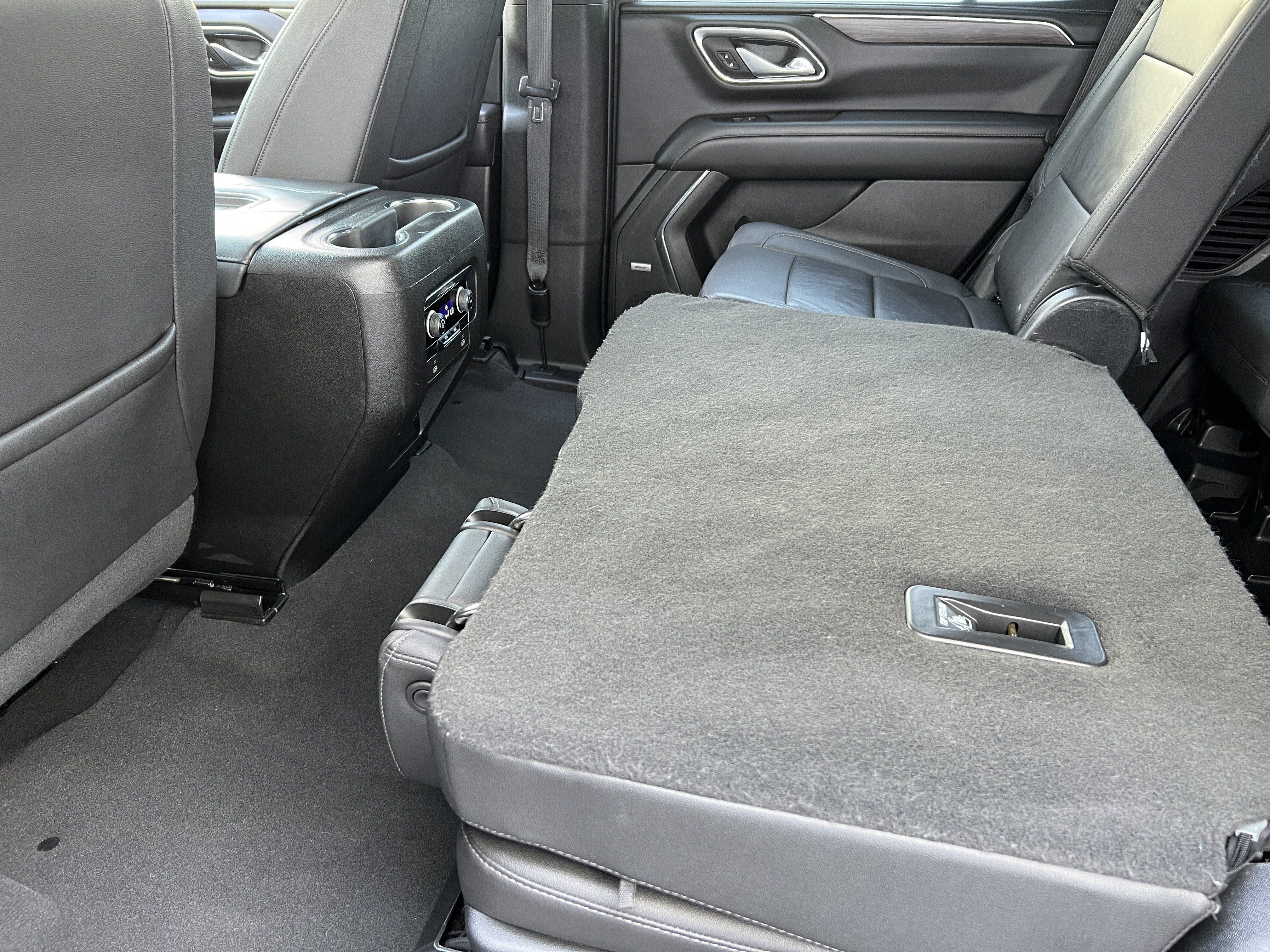 Used 2023 Chevrolet Tahoe LT AWD/4WD image 16