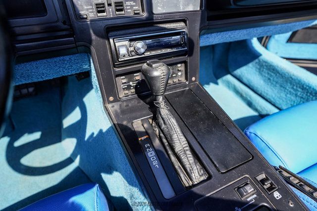 Used 1988 Chevrolet Corvette Convertible RWD image 37