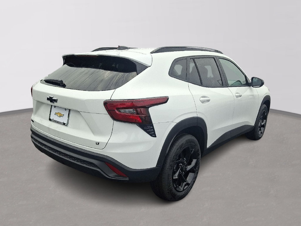 New 2026 Chevrolet Trax LT w/ Sunroof Package FWD image 4