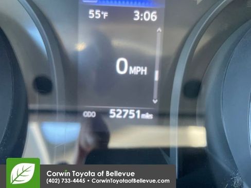 Used 2023 Toyota Camry SE image 16