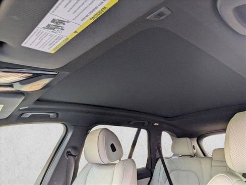 Used 2023 BMW X5 sDrive40i w/ Parking Assistance Package image 18