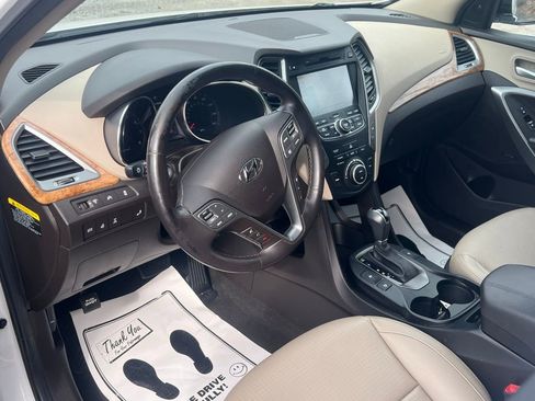 Used 2016 Hyundai Santa Fe Sport 2.0T w/ Option Group 05 image 11