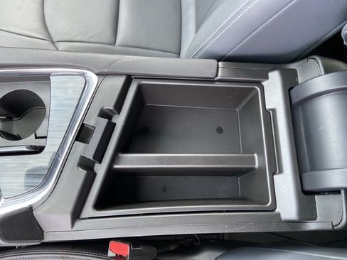 Used 2023 Buick Enclave Essence w/ LPO, Floor Liner Package FWD image 29