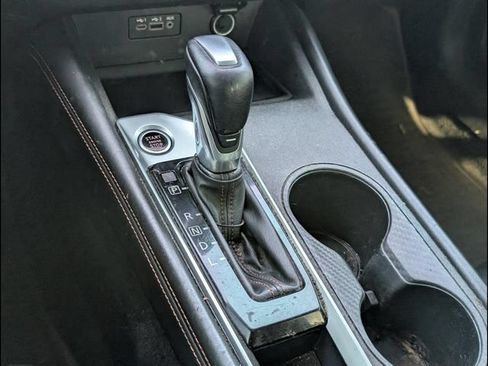 Used 2019 Nissan Altima 2.5 SR FWD image 13