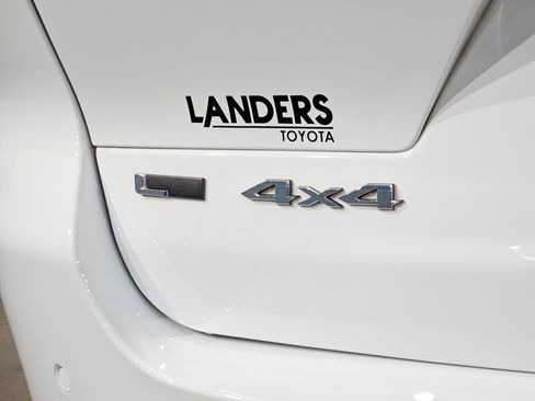 Used 2021 Jeep Grand Cherokee L Overland w/ Luxury Tech Group IV image 40