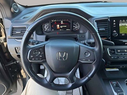 Used 2023 Honda Passport TrailSport image 29