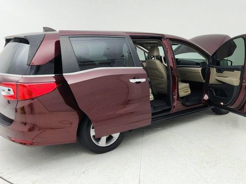 Used 2018 Honda Odyssey EX-L image 12