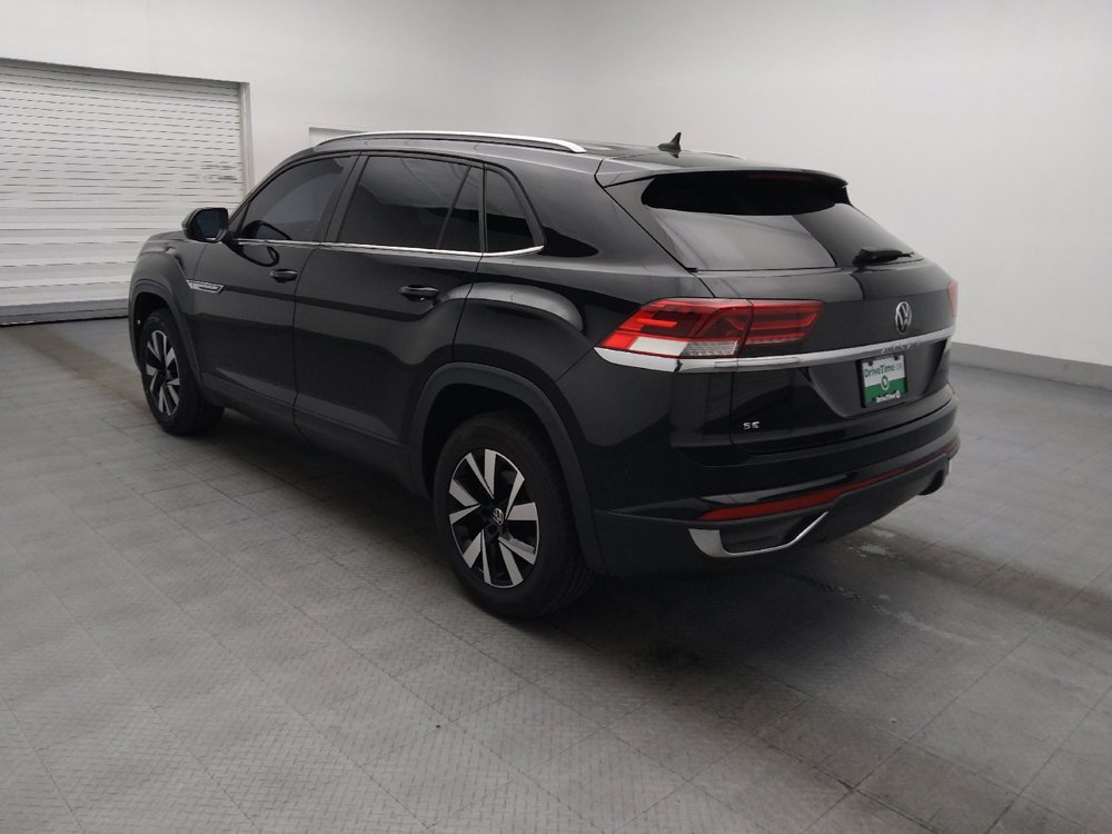 Used 2022 Volkswagen Atlas Cross Sport SE FWD image 3