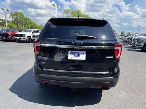 Used 2016 Ford Explorer XLT w/ Equipment Group 202A FWD image 5