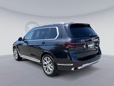 Used 2023 BMW X7 xDrive40i w/ Premium Package AWD/4WD image 4