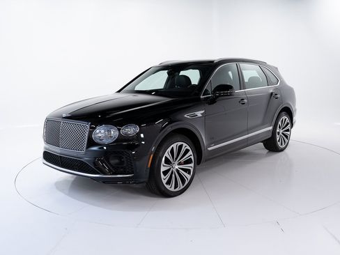 Certified 2021 Bentley Bentayga image 1