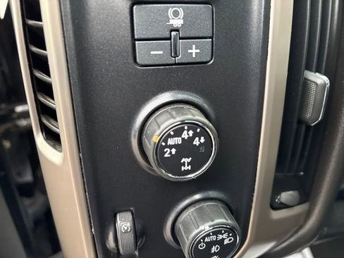 Used 2014 GMC Sierra 1500 Denali w/ Driver Alert Package image 17