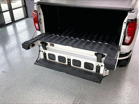 Used 2021 GMC Sierra 1500 Elevation w/ Preferred Package AWD/4WD image 25