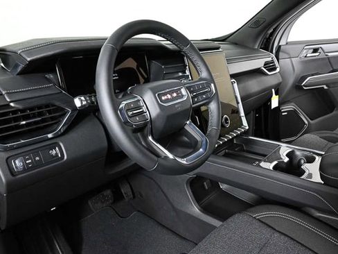 New 2025 GMC Acadia Elevation image 4