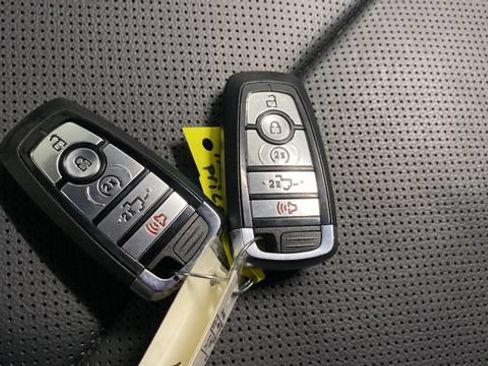Used 2024 Ford F250 Lariat w/ Lariat Ultimate Package AWD/4WD image 49