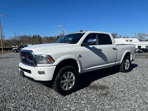 Used 2018 RAM 2500 Longhorn image 3