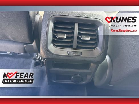 Used 2024 Volkswagen Tiguan S FWD image 37