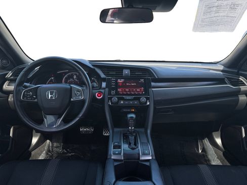 Used 2021 Honda Civic Sport image 10