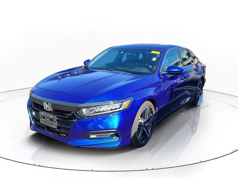 Used 2019 Honda Accord Sport image 4