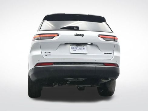 Used 2025 Jeep Grand Cherokee L Limited w/ Luxury Tech Group II image 39