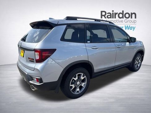 Used 2023 Honda Passport TrailSport image 7