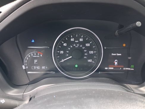 Used 2022 Honda HR-V EX image 12