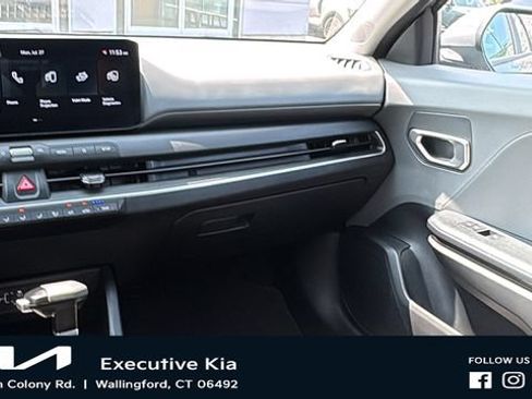 Certified 2025 Kia K4 FWD image 22