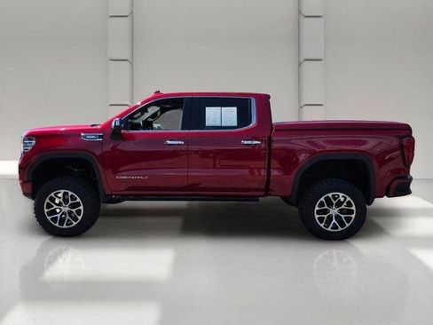 Used 2023 GMC Sierra 1500 Denali w/ Denali Reserve Package AWD/4WD image 2