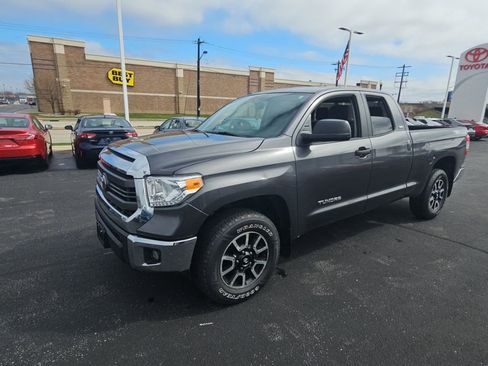 Used 2014 Toyota Tundra SR5 w/ TRD Off Road Package AWD/4WD image 7