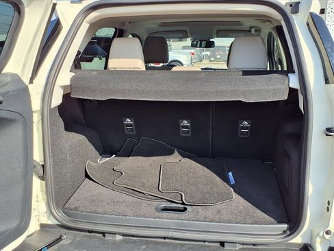 Used 2021 Ford EcoSport Titanium image 19