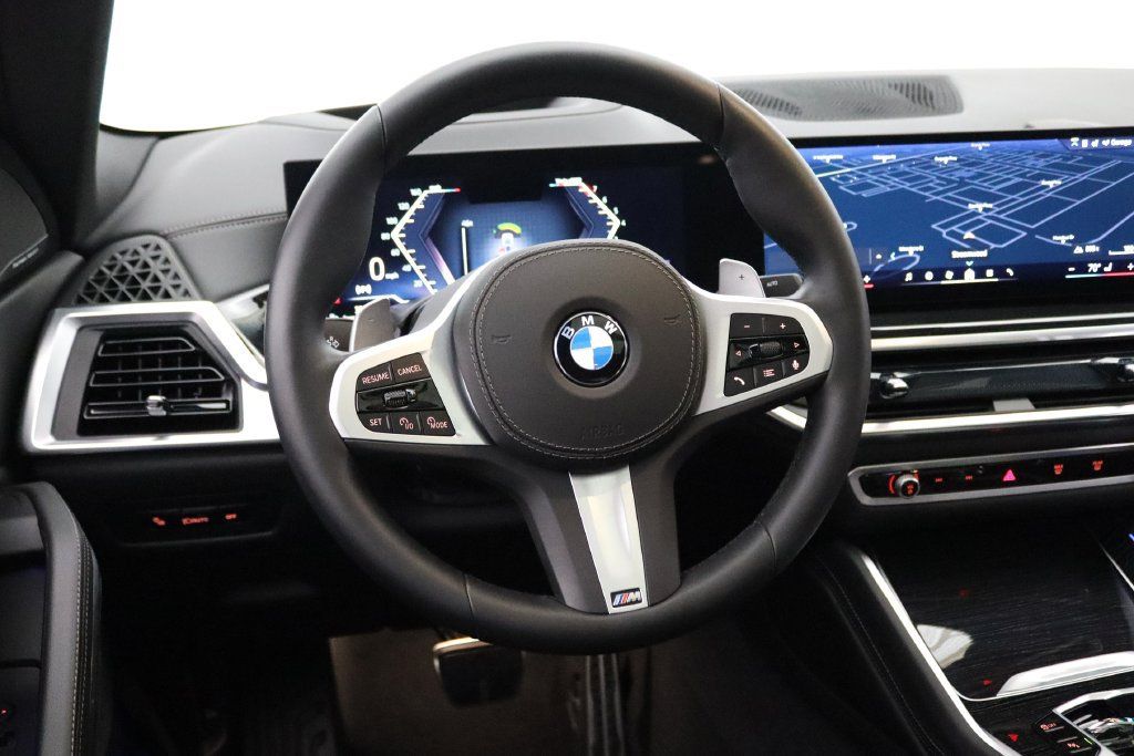 Used 2026 BMW X6 xDrive40i w/ Executive Package AWD/4WD image 14
