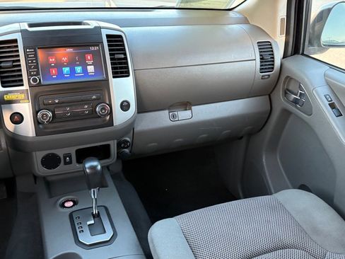 Certified 2021 Nissan Frontier SV w/ SV Utility Package image 13