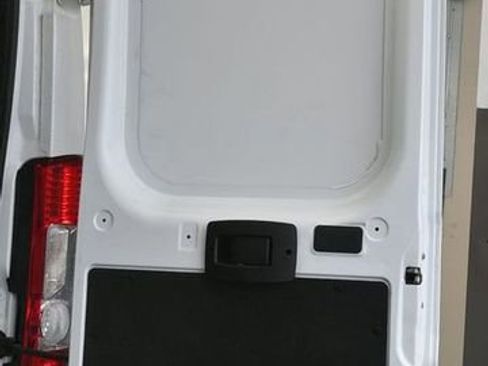 Used 2025 RAM ProMaster 2500 w/ Convenience Group FWD image 12
