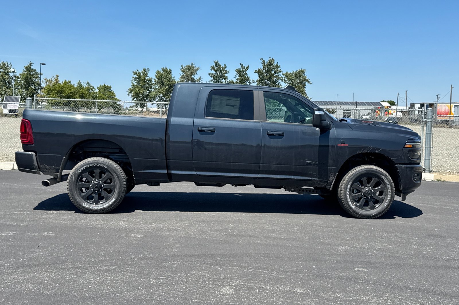 New 2026 RAM 2500 Laramie w/ Night Edition AWD/4WD image 2