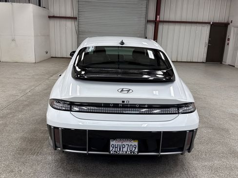 Used 2023 Hyundai Ioniq 6 SEL image 16