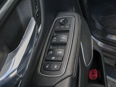 Used 2021 RAM 1500 Laramie image 31