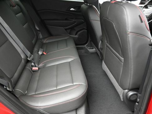 New 2026 Chevrolet Trax RS w/ Driver Confidence Package image 9