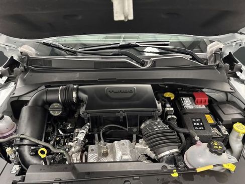 Used 2024 Jeep Compass Limited image 35