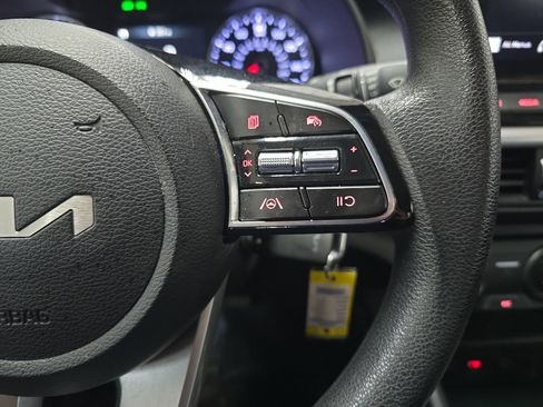 Used 2023 Kia Forte LXS w/ LXS Technology Package FWD image 20
