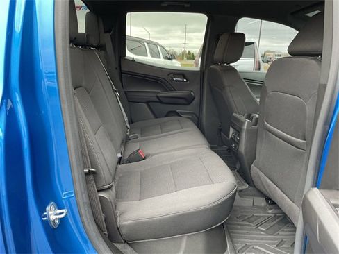 Used 2023 GMC Canyon Elevation image 15