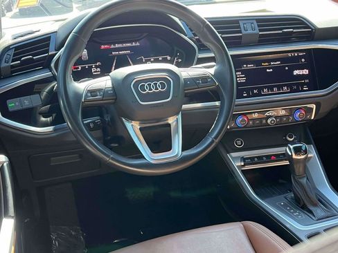 Used 2021 Audi Q3 2.0T Premium Plus AWD/4WD image 2