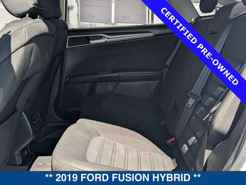 Certified 2019 Ford Fusion SE FWD image 14