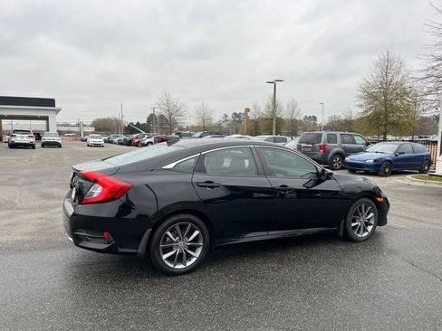 Used 2019 Honda Civic EX image 19