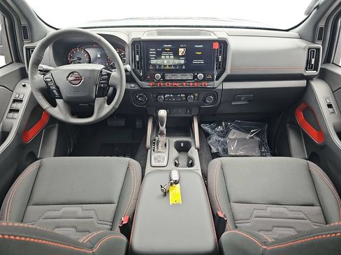 New 2026 Nissan Frontier PRO-4X w/ Tow Package AWD/4WD image 12