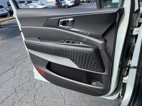 New 2026 Kia Carnival SX w/ SX Dark Edition Package image 17