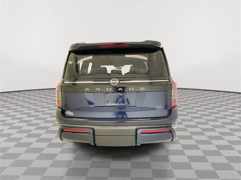 New 2025 Nissan Armada SL w/ Captain's Chari Seat Package image 10