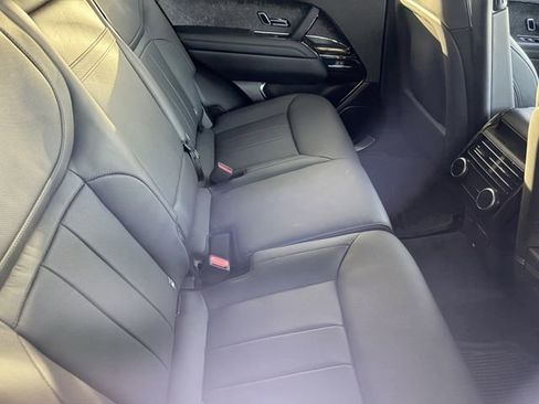 Used 2024 Land Rover Range Rover Sport Dynamic SE image 7
