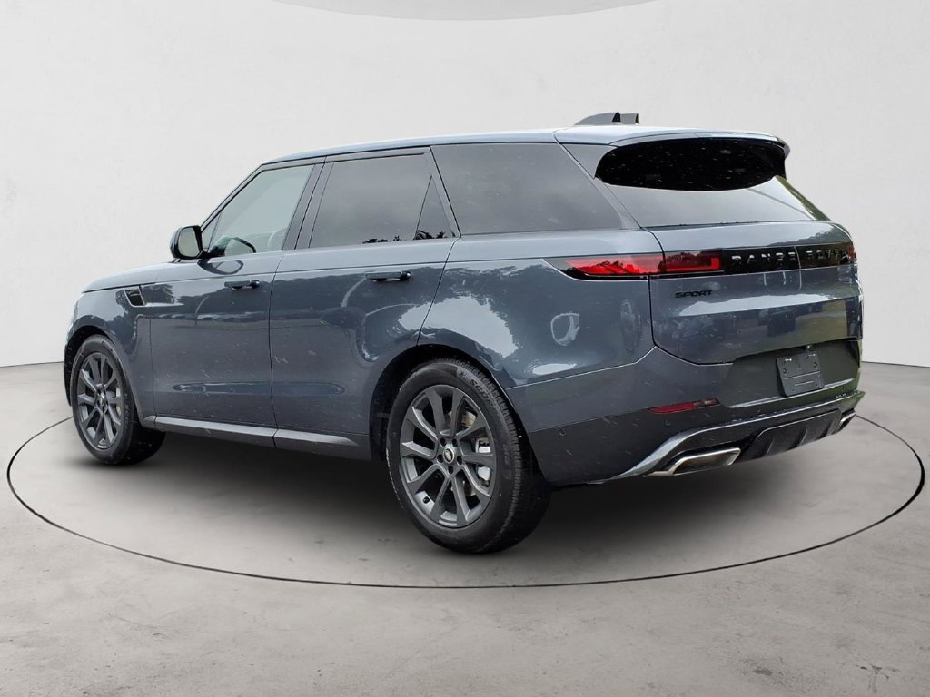 Used 2025 Land Rover Range Rover Sport SE AWD/4WD image 7