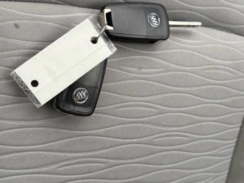 Used 2015 Buick Encore Convenience FWD image 25